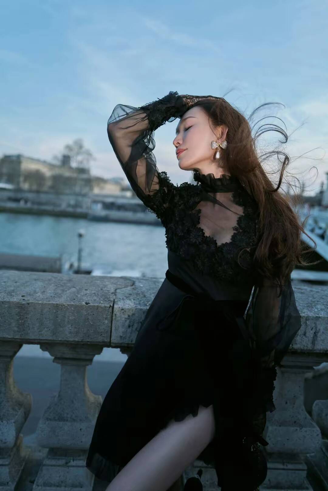 现在的林志玲和没嫁人之前真是判若两人呀