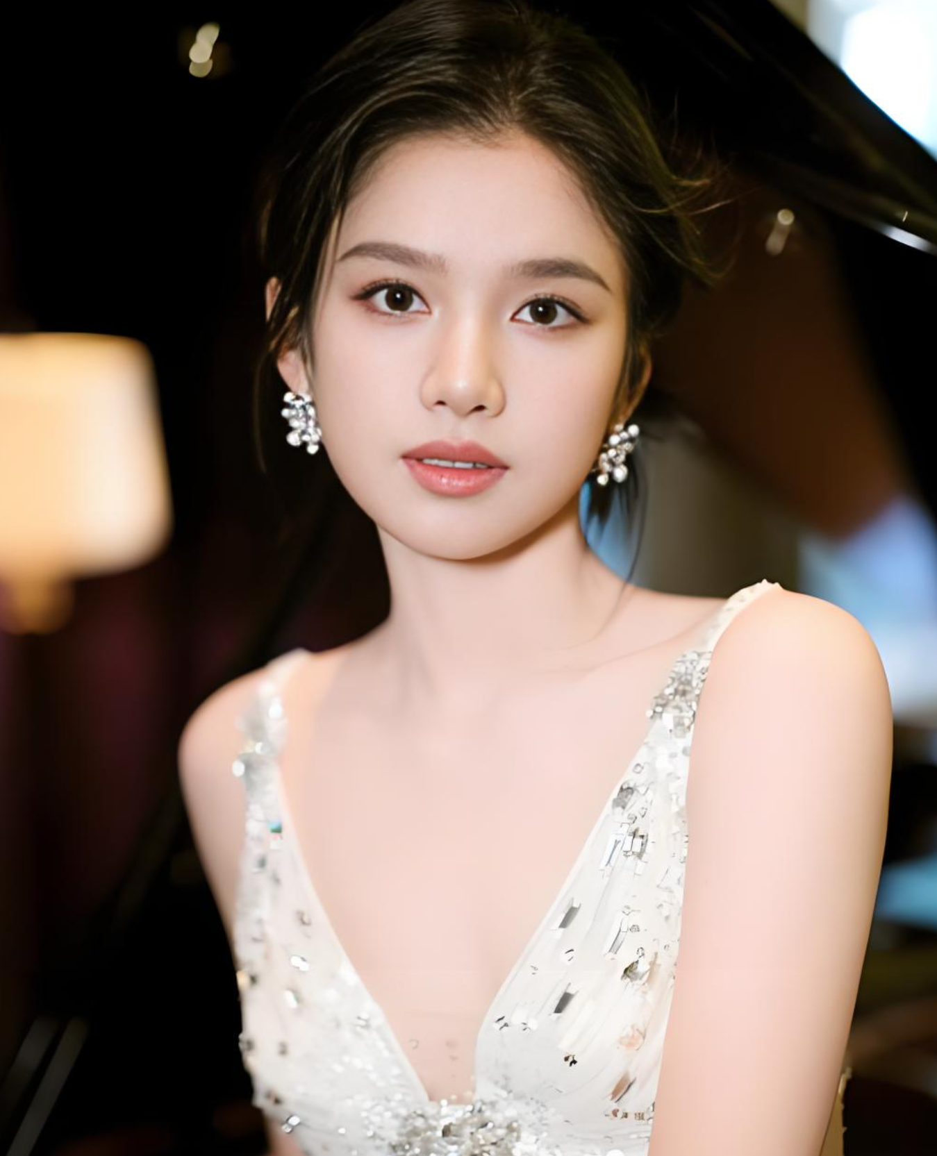 95后小花张婧仪不走寻常路,拒绝流量诱惑,演技却圈粉无数