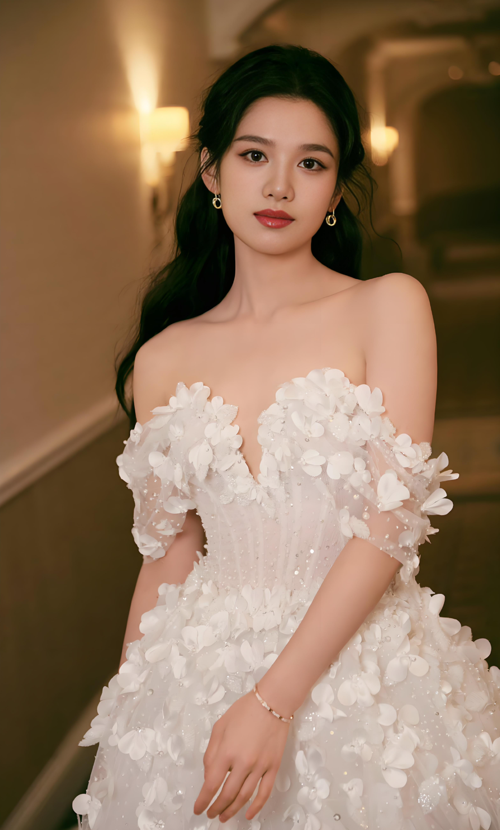 95后小花张婧仪不走寻常路,拒绝流量诱惑,演技却圈粉无数